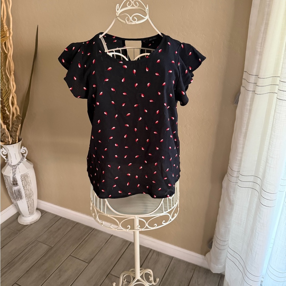 Black Short Sleeve Blouse